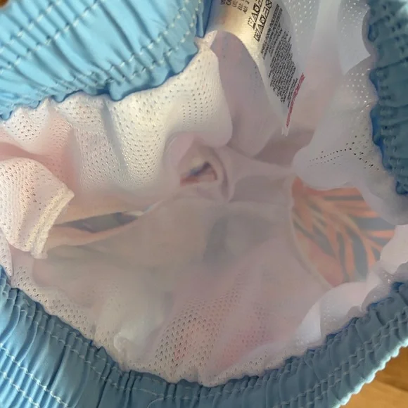 Hawaiian Swim Trunks - Picture 3 of 4